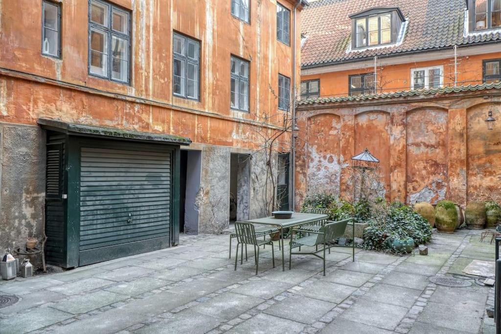 Charmerende Lejlighed Ved Nyhavn 3 Sal Kopenhagen Bagian luar foto