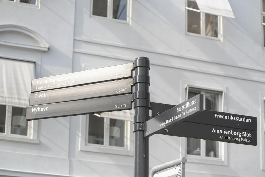 Charmerende Lejlighed Ved Nyhavn 3 Sal Kopenhagen Bagian luar foto