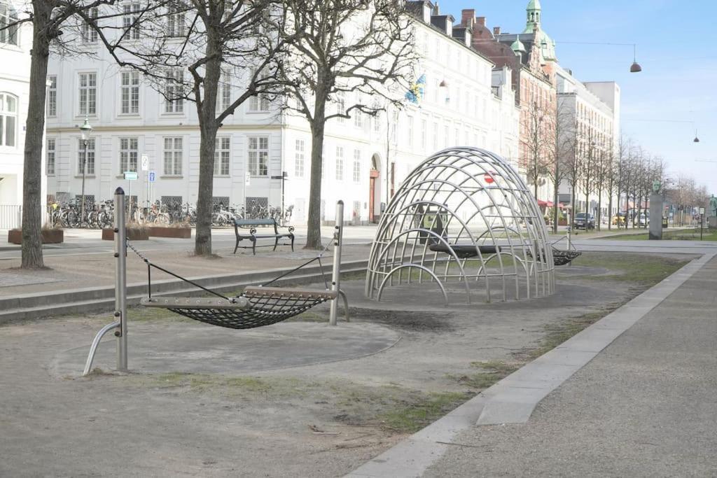 Charmerende Lejlighed Ved Nyhavn 3 Sal Kopenhagen Bagian luar foto